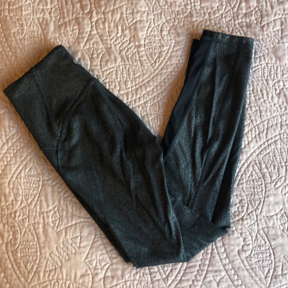Lululemon speckled leggings